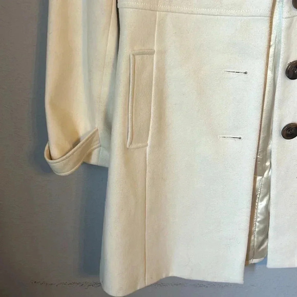 Old Navy Woman Wool Blend Ivory Coat size Small - Picture 5 of 6